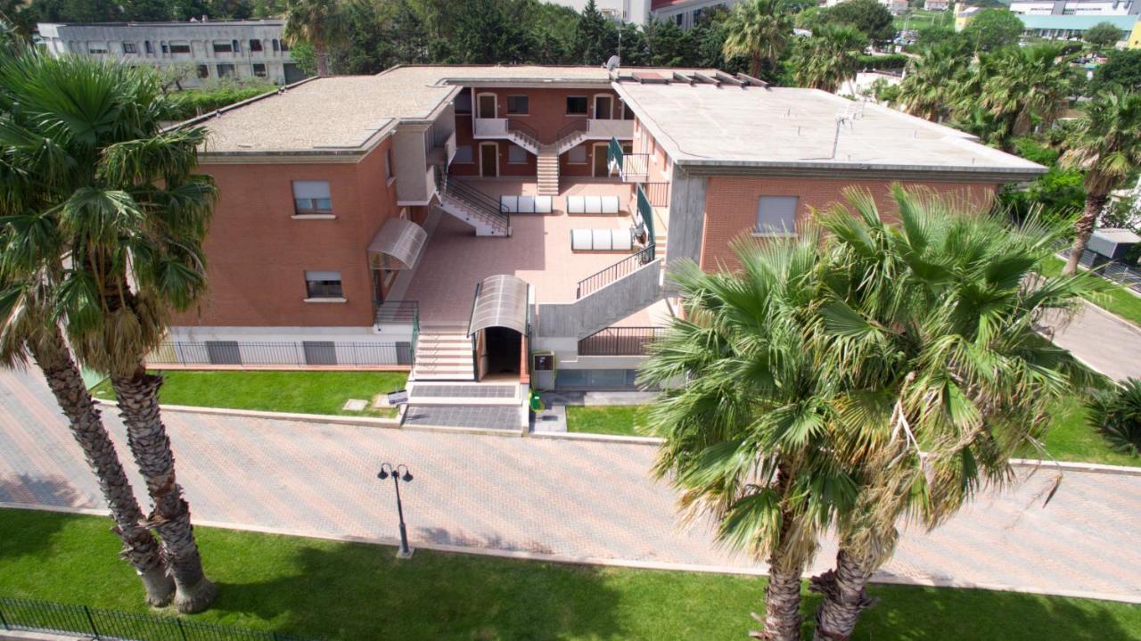 Residence Villaggio Del Sole Termoli Kültér fotó
